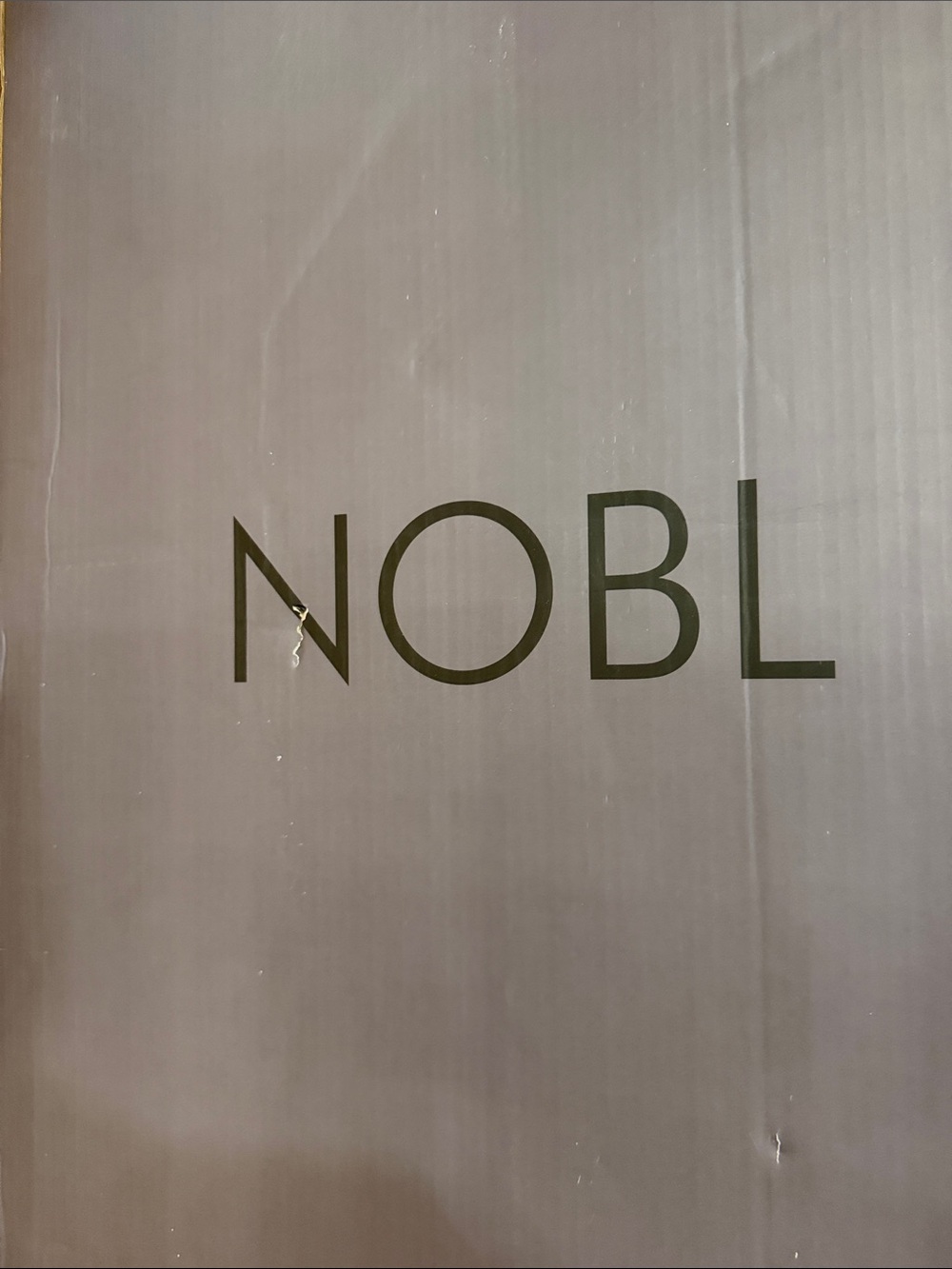 NOBL Red Hard-Shell Check In  Silver Trim 28 inch - Picture 8 of 8